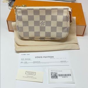 Louis Vuitton Mini Pochette Accesories